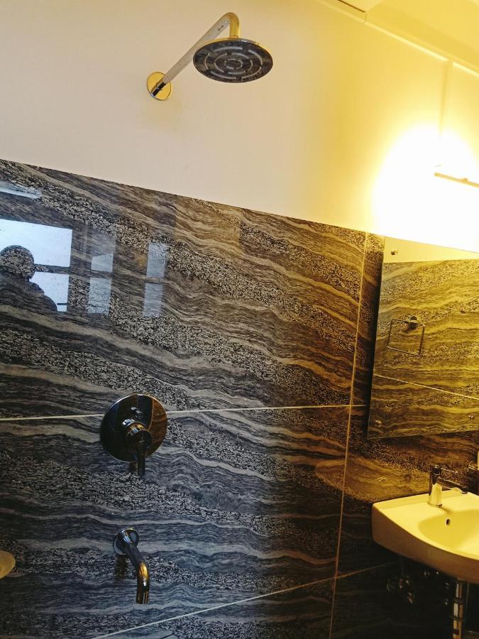 Khriang Khongwir Homestay Shillong Zewnętrze zdjęcie